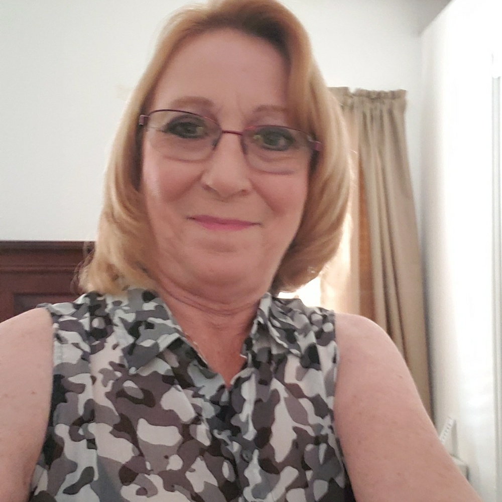 Meet your Posher, Shirley